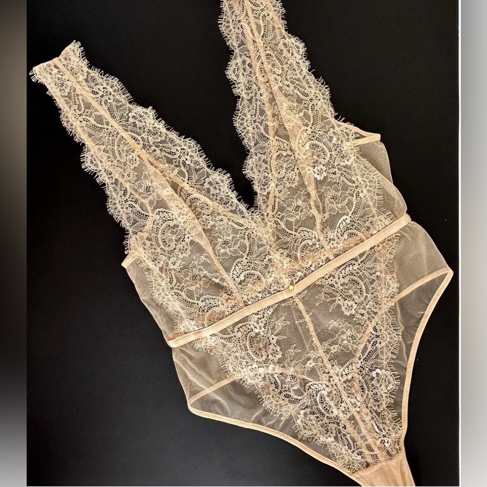 Bras N Things Gold bodysuit M
